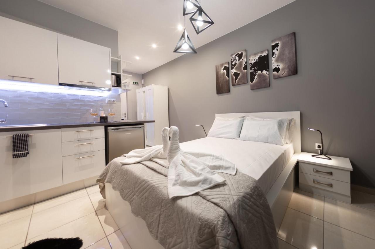 Acroview Right In The Center Apartment Атина Екстериор снимка